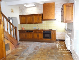 maison-villa à la vente -   37160  DESCARTES, surface 146,9 m2 vente maison-villa - APR582842